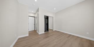 11842 Arminta Street Gallery 18