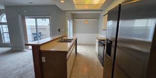 PEMBROKE CROSSING CONDOS Gallery 11