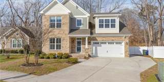 6 Bedroom 3 Bath home with over 3400sqft in Suffolk. Available 10/1 6 Bedroom 3 Bath home with over 3400sqft in Suffolk. Available 10/1 Gallery 1