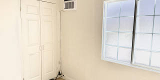 9827 Marshall Street Gallery 21