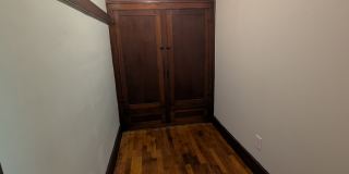 300 SW Broadmoor Avenue Gallery 8