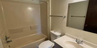 4415 Toronto St. #3 Gallery 18