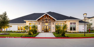 Allora District West Gallery 9