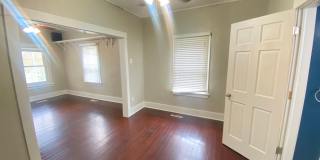Charming 3-Bed, 1-Bath Single-Family Home! Gallery 8