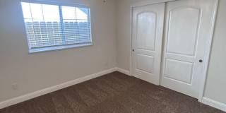 Now Available! 3 Bedroom Home in North West Visalia! Gallery 26