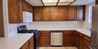 Charming Well-Maintained 3-Bed Fresno House! Gallery 1