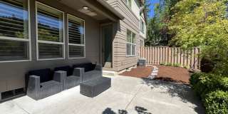 Elegant South Cooper Mountain Home with 4 Bedrooms, Bonus Room, Main-Level Suite & Designer Finishes Gallery 60