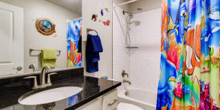 Beautiful 2 Bed 2 1/2 Bath Townhome in Fort Collins! Gallery 24