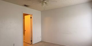 2 Bedroom Winter Springs Townhouse Gallery 16