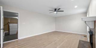 Pet Friendly Four Bedroom! Gallery 12