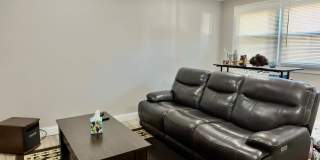 107 Fairview Avenue Gallery 10