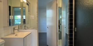 Sherman Oaks 3+2 w/bonus room + upgrades on cul-de-sac lot! Gallery 14