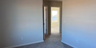 3br 2Ba 2-Story Home with fenced yard and garage Near Golf Course, Rotary Park Gallery 19