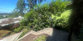 320 Sunset Dr Gallery 24