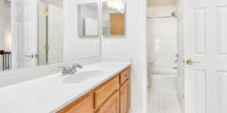 42485 REGAL WOOD Gallery 34