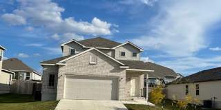 5 Bedroom House in Cibolo Gallery 1