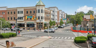17-19 North Union Avenue Gallery 31
