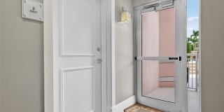 455 E Palmetto Park Road Gallery 46