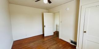 2 Bedroom 1 Bath Duplex Gallery 10