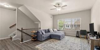 Room in 4 Bedroom Home at Chatham Ridge Dr Gallery 1