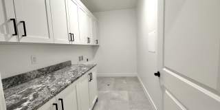 198 N 2480 W Gallery 21