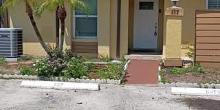 137 CREEKSIDE Way Gallery 1