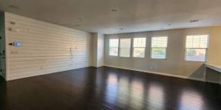 Beautifully renovated, cul-de-sac, Mesa Park adjacent home in Summerlin. Gallery 18