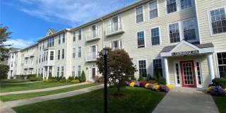 31 Greenridge Avenue Gallery 2