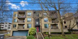 Updated 2Be | 1.5 Ba Condo Near to UW Updated 2Be | 1.5 Ba Condo Near to UW Gallery 1
