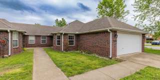 ***255 B ravenwood Blvd*** Gallery 1