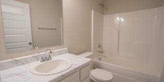 3 Bed | 2 Bath in Broken Arrow! Gallery 7