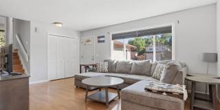 3 bed 2 1/2 bath Tri-level near Downtown Castle Rock! Gallery 5