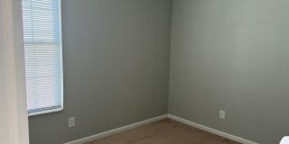 Fantastic 3 Bedroom 2 bath home on a pond Gallery 22