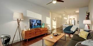 Farmhouse Gallery 43