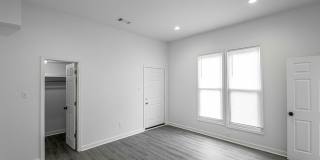 223 S Park Street Gallery 13