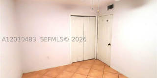 690 SW 120th Ave Gallery 16