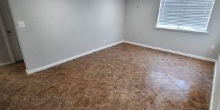 1419 South Monroe Avenue Gallery 1