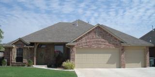 3 Bed + Office - Edmond North - Spacious Home Gallery 1