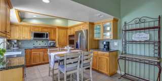 12571 Martha Ann Gallery 3