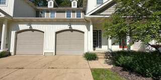 Beautiful 2 Bedroom Townhouse! Gallery 1