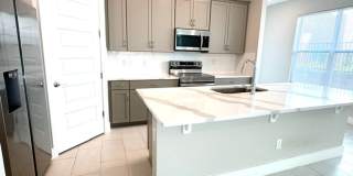 For Rent In Reunion Resort - 3 Bedroom 2.5 Bathroom Corner Lot Townhome Gallery 5