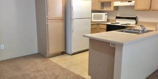 RB 2 Br 2 BathPetOK+washer+Dryer All Appl 2 Prkg spots>TEXT 858-774-1574 Gallery 1