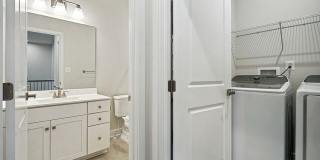 2715 EVANSGREEN Drive 2715 EVANSGREEN Drive Gallery 16