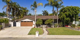 605 N El Rio Drive - Gorgeous Pool Home!! Gallery 4