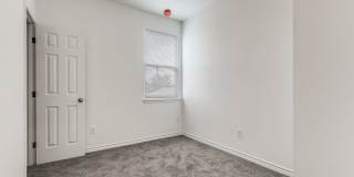 1835 W Poplar Gallery 18