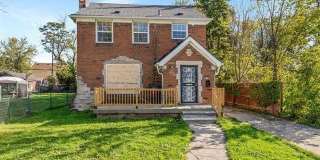 5574 Buckingham Avenue Gallery 2