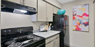 The Huxley at Medical Center Gallery 13