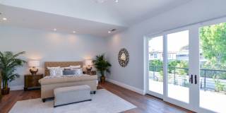 NEW 5 bedroom 4.5 Bath with Pool Gallery 33