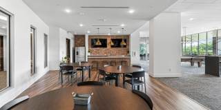 2 Russell Slade Blvd Gallery 43
