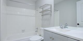 Scenic Living at Dorado Golf Course; 3 Bedroom 2 Bathroom Gallery 20